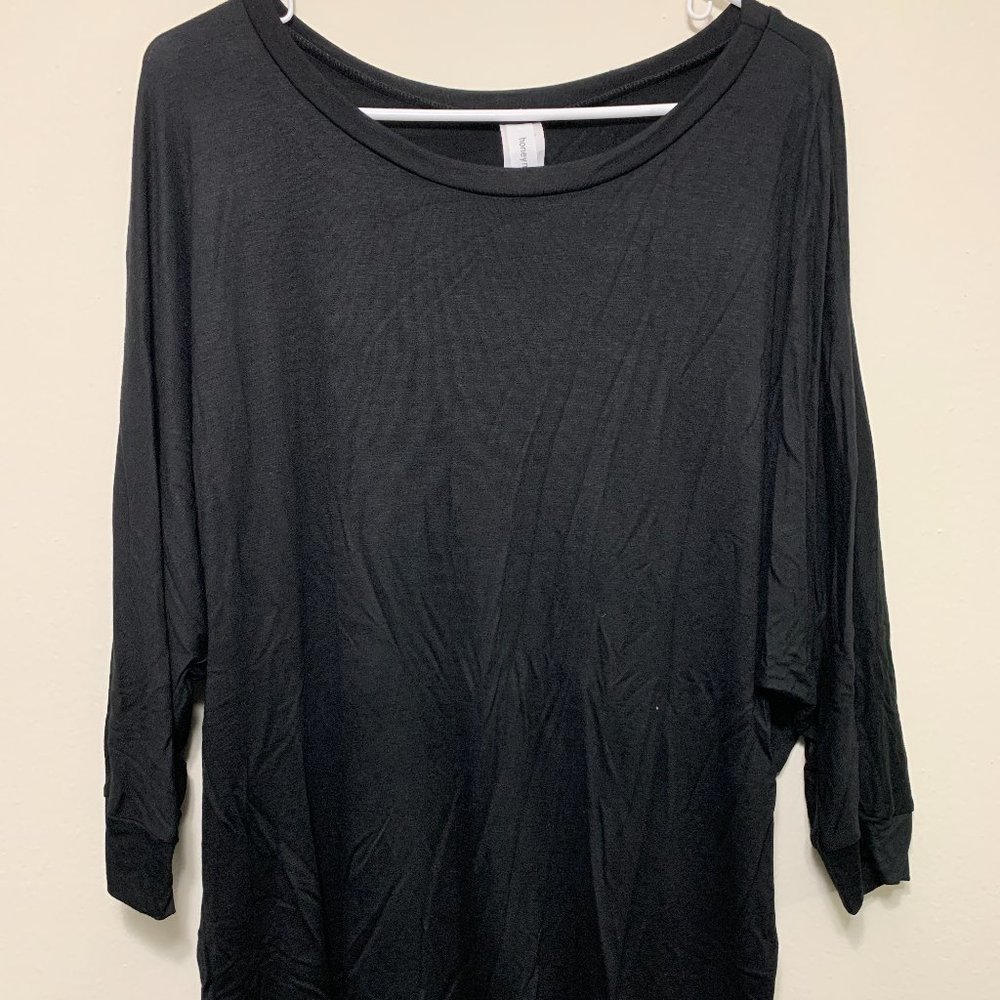 Honeyme Carlina's 3/4 Sleeve Dolman top- Black